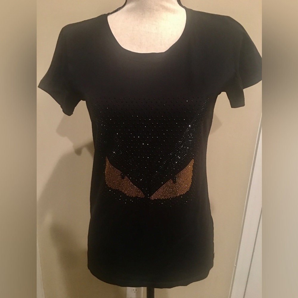 Graphic Tee Embellish Eyes